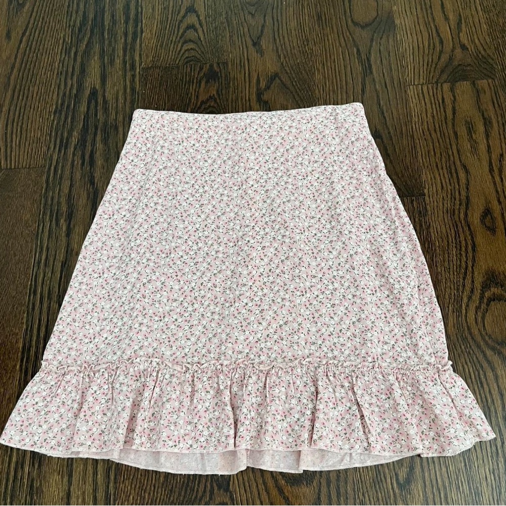 Brandy Melville mini skirt